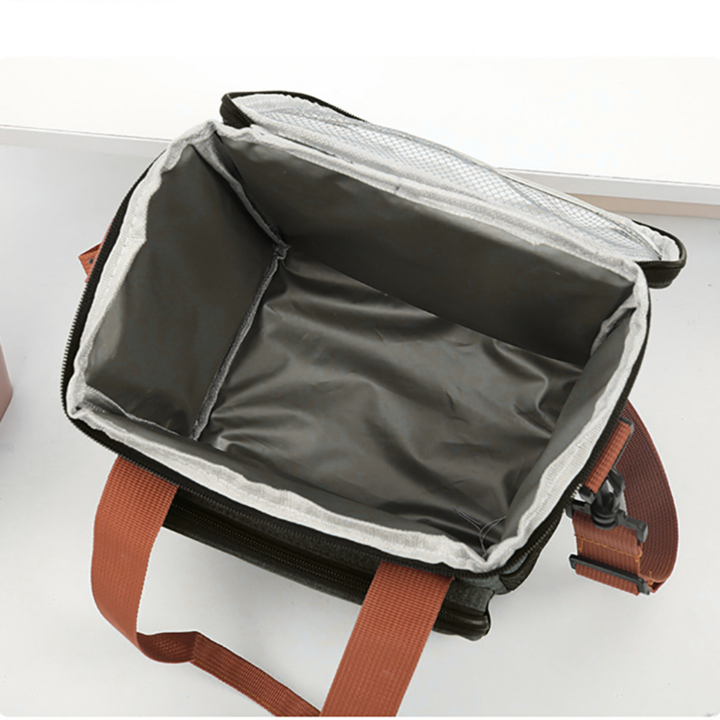 Believe Insulated Lunch Cooler Bag – Waterproof Thermal Lunch Tote with Strap (21 × 14.5 × 24 cm)