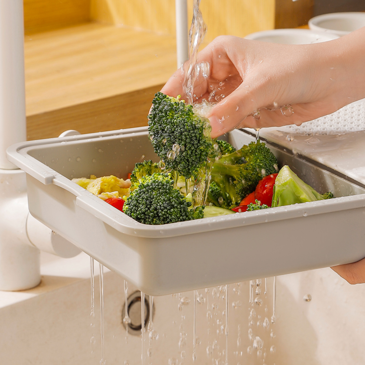 8-Piece Multifunctional Vegetable Chopper with Container – Adjustable Stainless Steel Blades, Drain Basket & Cutting Board (Grey + White)